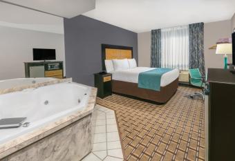 Quality Inn - Denton allows 18 year olds to book a room