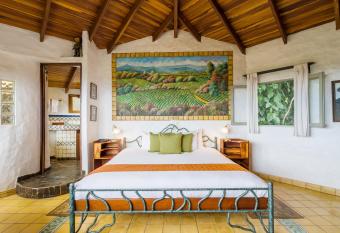 Finca Rosa Blanca Coffee Farm and Inn has Balcony rooms