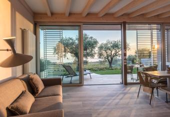 San Colombano Suites allows 18 year olds to book a room