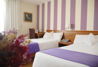 Hotel Runcu Miraflores has Balcony rooms