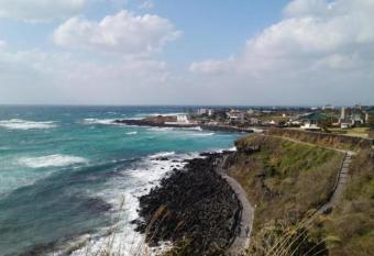 6pm Pension has Balcony rooms