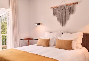 Mikasa Ibiza Boutique Hotel ADULTS ONLY has Balcony rooms