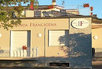 La Locanda Francigena has Balcony rooms