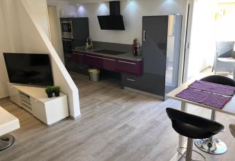 Buenavista Apartment has Balcony rooms