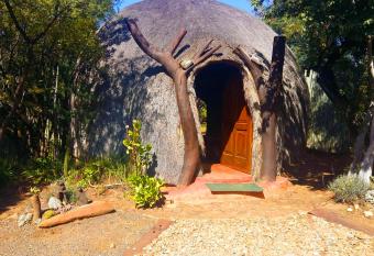 Warthogs Bush Lodge allows 18 year olds to book a room