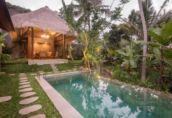 ILA Villa Ubud allows 18 year olds to book a room