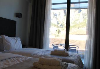 Alexiou Hotel has Balcony rooms