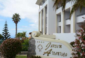 Hotel Jardim Atlantico has Balcony rooms
