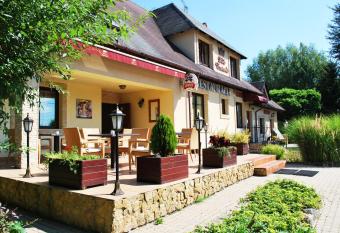 Dwa Bratanki has Balcony rooms