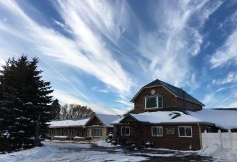 Big Bear Lodge allows 18 year olds to book a room