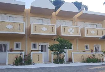 Denise Apartments has Balcony rooms