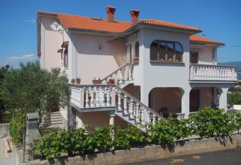 Apartments Petrovic has Balcony rooms