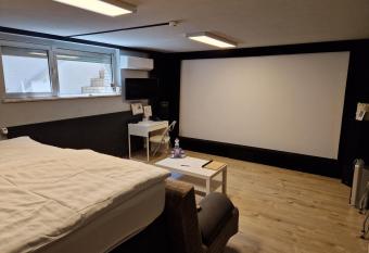 GAPSAH-das Apartment mit Kino has Balcony rooms