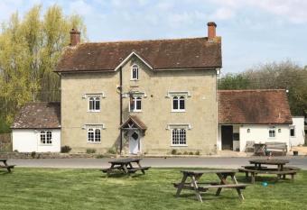 The Benett Arms allows 18 year olds to book a room