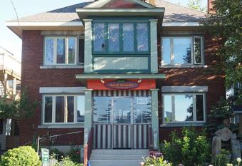 Downtown Bed and Breakfast allows 18 year olds to book a room