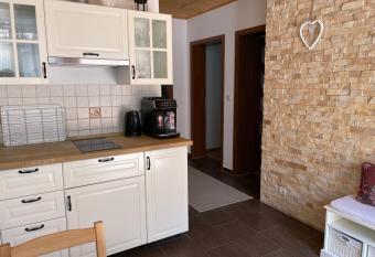 CORNER Vend  gh  z has Balcony rooms