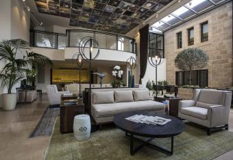 Harmony Hotel - an Atlas Boutique Hotel allows 18 year olds to book a room