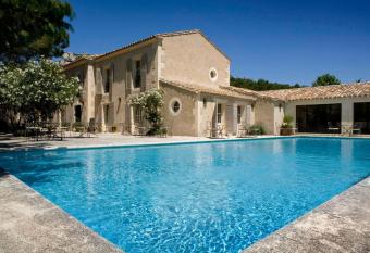 Benvengudo has Balcony rooms