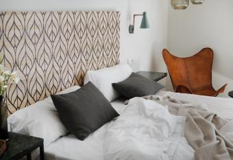 MD Design Hotel - Portal del Real has Balcony rooms