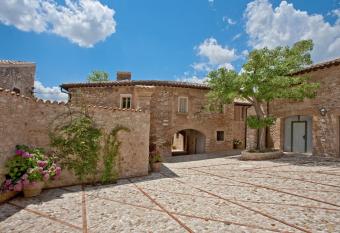 Borgo Della Marmotta has Balcony rooms