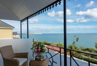 Villa Mentone Hotel has Balcony rooms