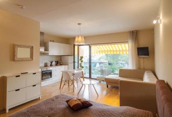 Perlo apartamentai has Balcony rooms