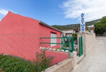 Apartmani Fiamengo has Balcony rooms