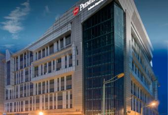 Best Western Premier Incheon Airport Hotel allows 18 year olds to book a room