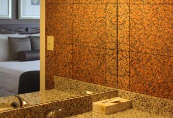 Red Lion Inn and Suites Victoria allows 18 year olds to book a room