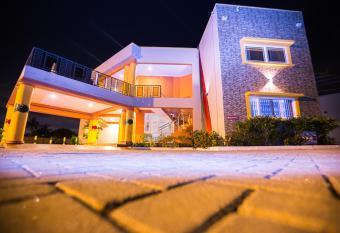 La Tua Villas has Balcony rooms