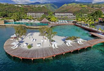 Te Moana Tahiti Resort allows 18 year olds to book a room