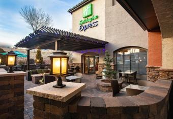 Holiday Inn Express Prescott By IHG allows 18 year olds to book a room