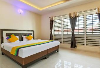 Itsy By Treebo - Kottaram Residency allows 18 year olds to book a room