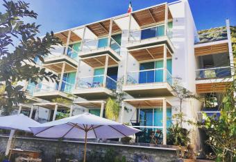 Donaire Hotel Boutique allows 18 year olds to book a room