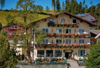 B&B Goldener Stern has Balcony rooms