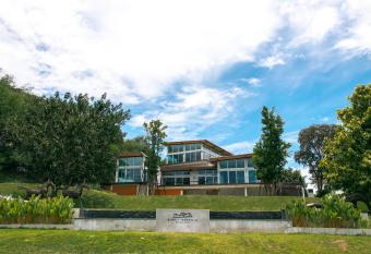 Mighty Mountain Thailand has Balcony rooms