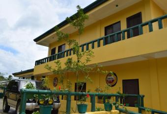 Bamboo Beach Conalum has Balcony rooms