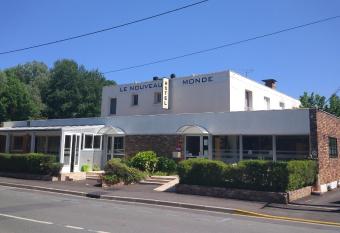 Le Nouveau Monde allows 18 year olds to book a room