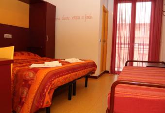 Hotel Nautic has Balcony rooms