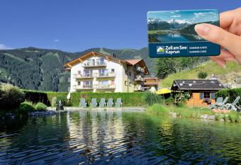 Berghotel Jaga-Alm has Balcony rooms