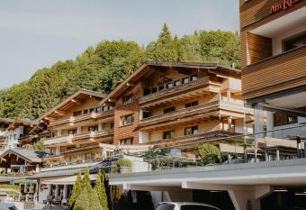 Hotel Salzburg has Balcony rooms