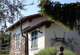 L Oasi del Rossese has Balcony rooms