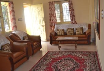 Manasvini Homestay-A home in Mysore with scenic view has Balcony rooms