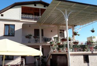 Rai v Gagre has Balcony rooms