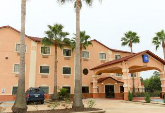 Americas Best Value Inn and Suites Houston FM 1960 has Smoking rooms