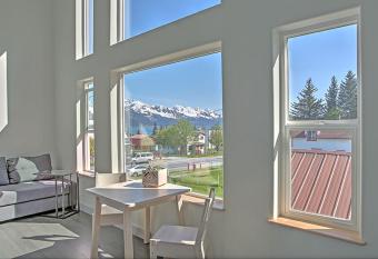 The Vue B&B has Balcony rooms