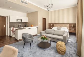 Mamaison Residence Sulekova Bratislava has Balcony rooms