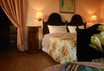 B&B Casa Gemma has Balcony rooms