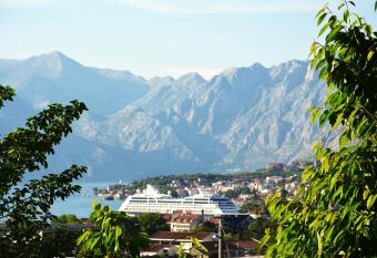 Apartment Milica has Balcony rooms