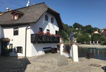 Pension Wok has Balcony rooms